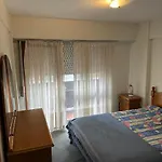 Amplio Departamento Con Balcon En Una Zona Estrategica